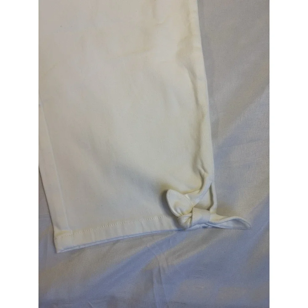 Motto Women's 22W White Soft Cropped Capri Pants Tie Hem Cottagecore Coastal